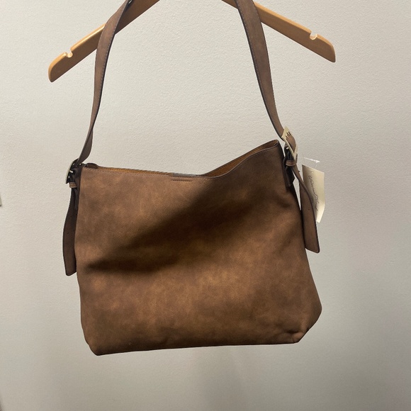 Universal Thread Slouchy Bucket Shoulder Bag - Picture 1 of 4